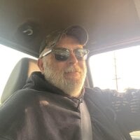 naughtyhubbynxtdoor webcam model