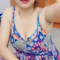your_chandni04 webcam model