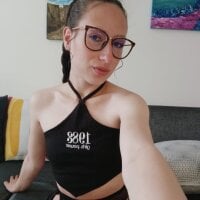 milena_23x webcam