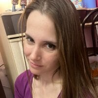 jenny__14's Offline Chat Room