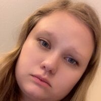 candyromance webcam model