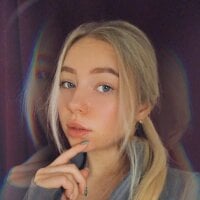 _winter_sun_'s Offline Chat Room