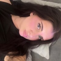 _MollyLove webcam