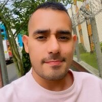 jhonyalzate2 webcam