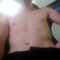 Lolo11031Live Webcam