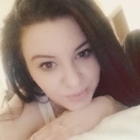 DreamAnna Adlı Modelin Çevrimdışı Sohbet Odası