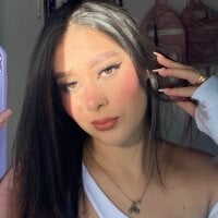 Naomi_Flame webcam