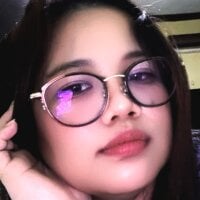 Nakedeyes webcam model