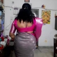 queenlakshana's Profile Pic