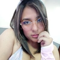 Pandoracherry model avatar
