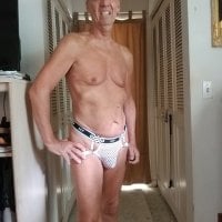 Bisexualtony7650 离线聊天室