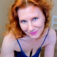 FoxySophia webcam model