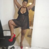 CandyYumsAerolaX webcam model