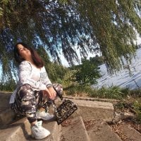 JanAndHole's Offline Chat Room