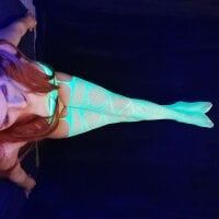 red_strawberry08 webcam model