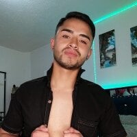 Aron_and_Queen_Annie