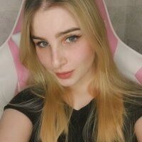 MiraSpaceGirl's Profile Pic