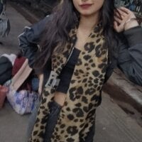 Moni_77 webcam