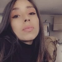 dollalejandra's Offline Chat Room