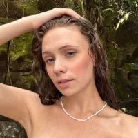 ImMariaAndYouStayHereLive Webcam