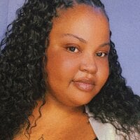 MissLola27's Avatar Pic