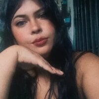 SalomeRodriguez10 webcam model