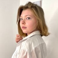 Offline chatovací místnost LorenaBond