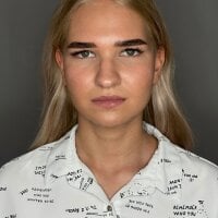 IreneParks' Offline Chat Room