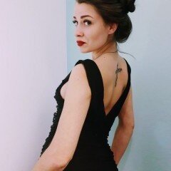 Join Little_Foxy_1 Live Sex Chat - Profiles, Reviews, & Porn
