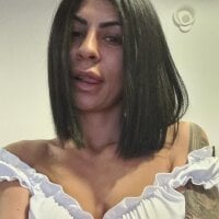 BiancaCruzzz webcam model