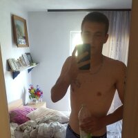 mayk18cm's Profile Photo