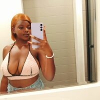 LULU________-- webcam