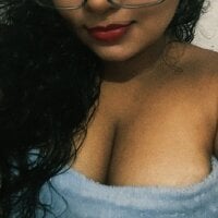 Franlinda27 webcam