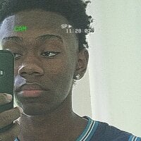 crisscross_69's Offline Chat Room