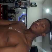 kylian_0327's Offline Chat Room