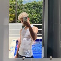 ASHTON_REITENBACH01