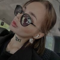 EmillyRussell offline chatrum
