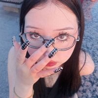 KateWhisp webcam model