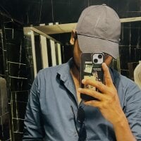 Nazeer8897