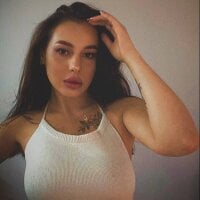 loyal_n_royal Adlı Modelin Çevrimdışı Sohbet Odası