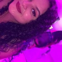 MayteGomez's Offline Chat Room