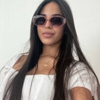 Americamillon_7's Offline Chat Room