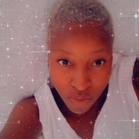 nakedcee1234's Offline Chat Room