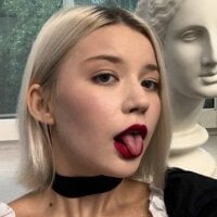 LucyLureLive Webcam
