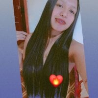 amira_kassad_falu's Offline Chat Room