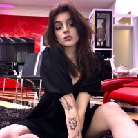 victoria-star's Offline Chat Room