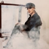 LenaGarrol's Avatar Pic