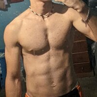 Alexander12_23_ webcam