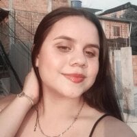 adriana_horny_'s Offline Chat Room