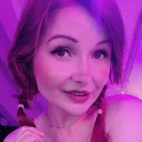 TinyEmily 个人资料图片